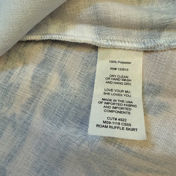 NWT Show Me Your Mumu Tropical Roam Ruffle Wrap Skirt Small - Picture 6 of 7